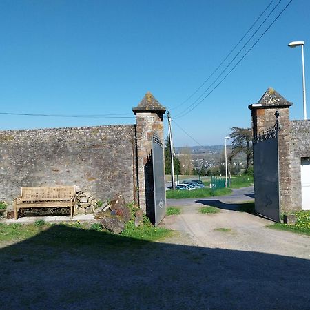 Studio Avec Vue Sur La Baie Avranches Esterno foto